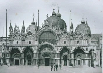 Uitzicht op de Basiliek van San Marco